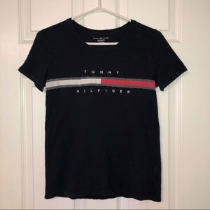 Tommy Hilfiger Women’s Big Logo Line T-shirt